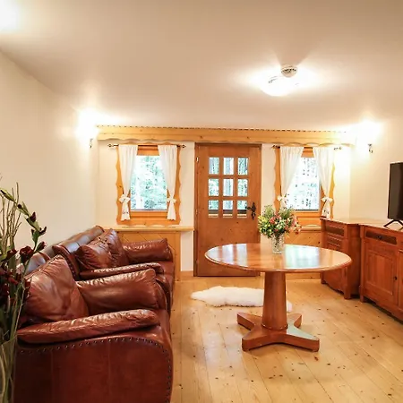 Koliba Expo Szálloda 3*